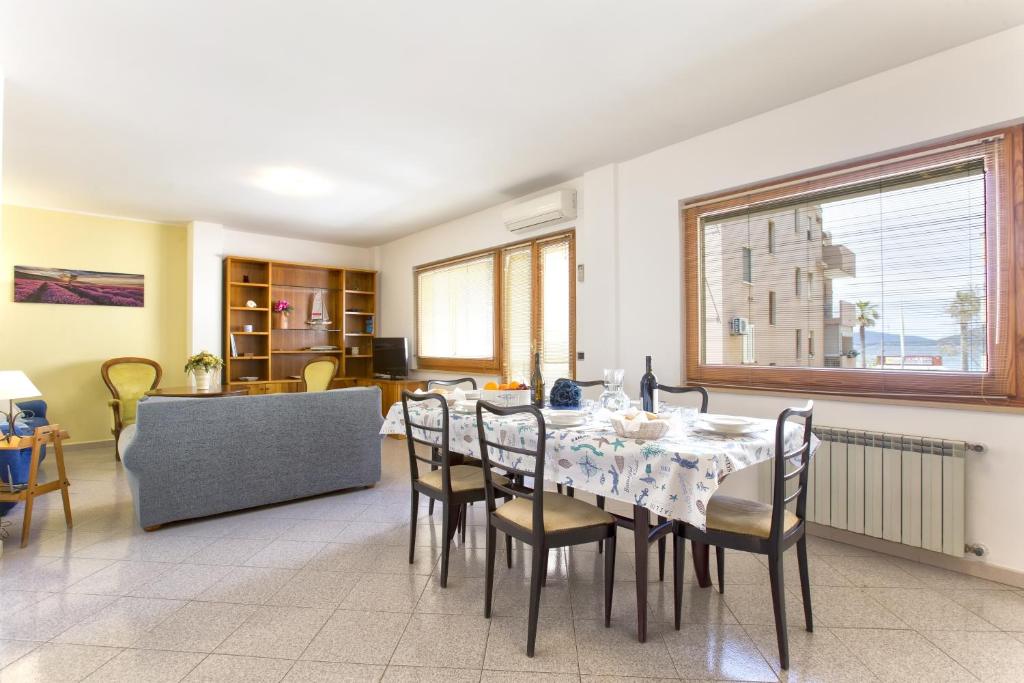 Casa Dony room 1